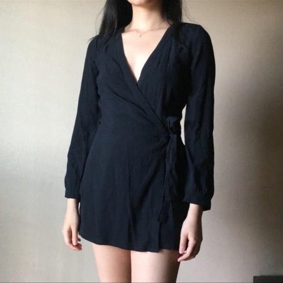 Abercrombie and Fitch Wrap-Front Skort Romper Size S - Picture 1 of 4